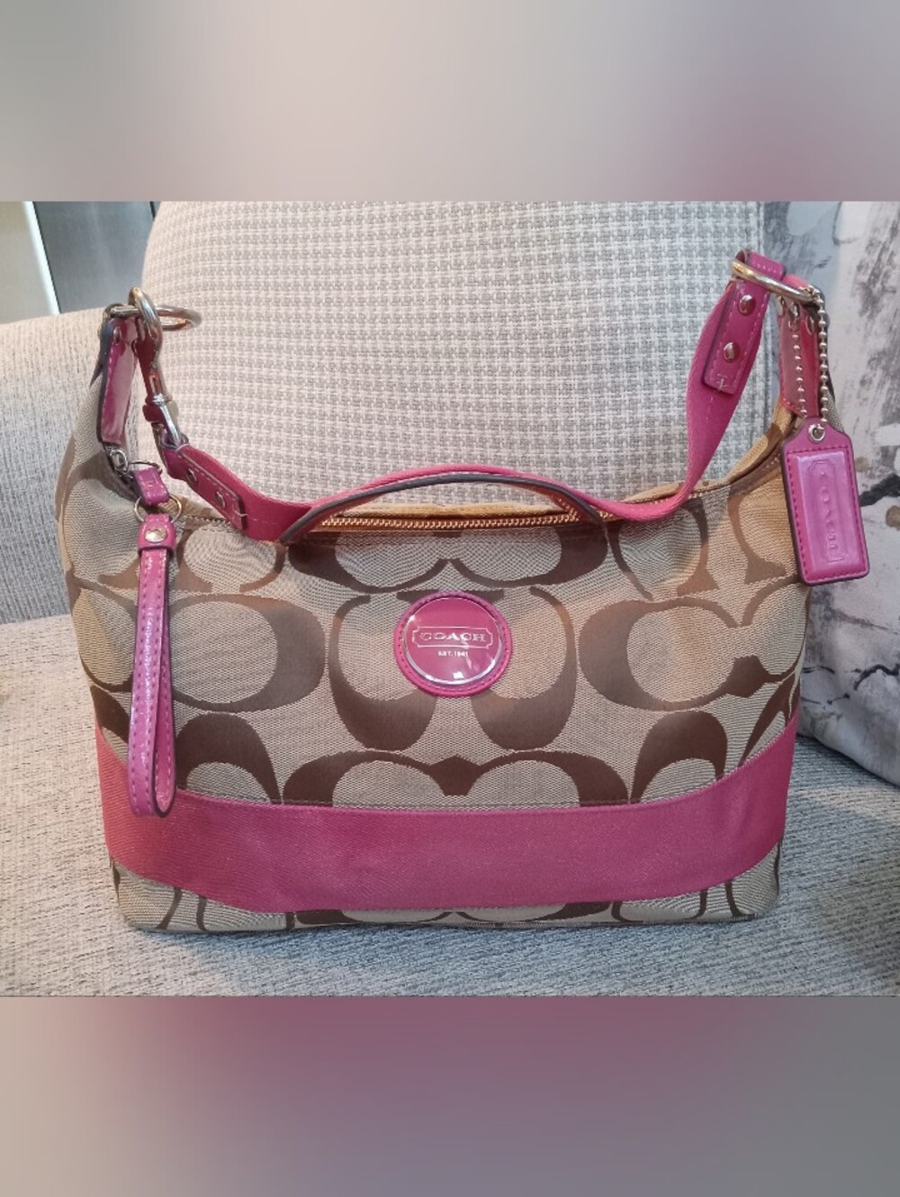 Y2K Coach Signature Canvas Shoulder Bag in Brown and Pink